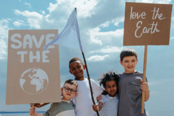 Trata de temas como Saúde e Segurança Ocupacional, Diversidade e Equidade, Condições de Trabalho e Impactos adversos à comunidade.